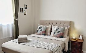 Hospedagem Inclusiva - Quarto privado com banheiro